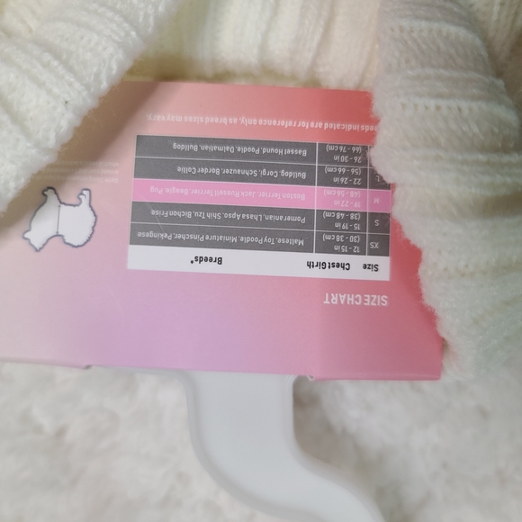 Paris Hilton 3D HEART VALENTINES DAY DOG Knit Sweater - Picture 8 of 11